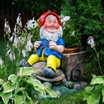 Кашпо для цветов Гном с черепахой