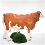 Садовая фигура Бык симментальский