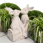 Фигура декоративная зайцы