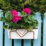 Кронштейн для цветов на балкон Кронштейн для цветов на балкон