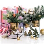 Кованая подставка для цветов