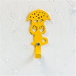 настенный крючок в подарок племяннице