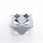 в подарок брату