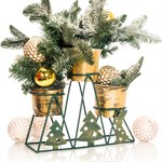 на три кашпо