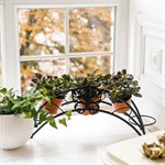 на подоконник