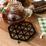 металлическая подставка под горячее