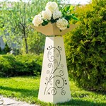 вазон из металла