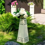 уличный металлический вазон