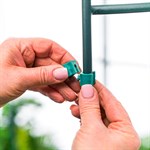 полукруглая опора для цветов