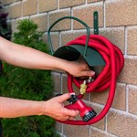 для безопасного хранения шланга