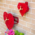 металлические кронштейны для хранения шланга