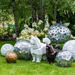 современные фигуры из металла