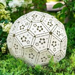 современная металлическая фигура