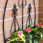 подставка с узорами для цветов