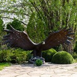 объёмная фигура орёл для загородного дома