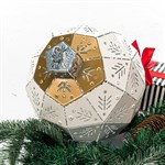 полигональный ёлочный шар 1010